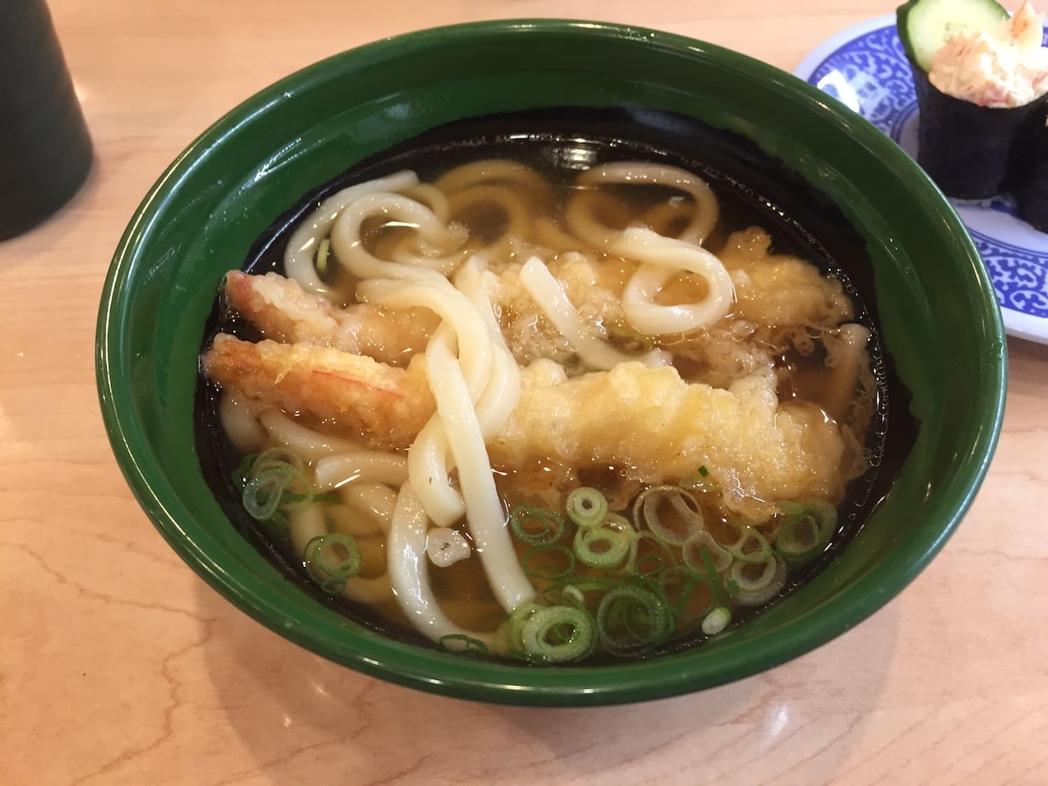 Udon de Tempura, uno de los 13 platos típicos de Japón